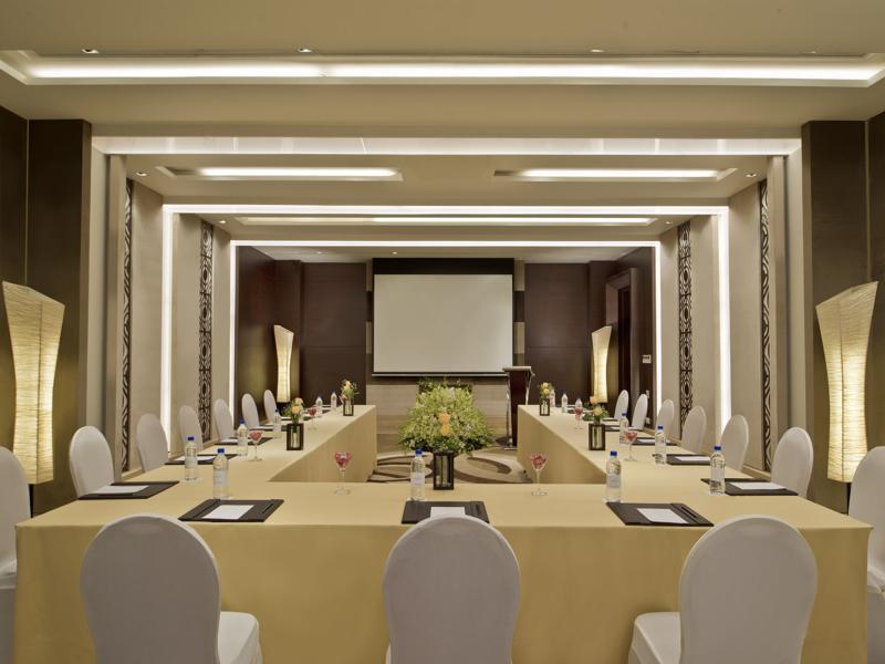 Country Inn & Suites By Radisson, Bengaluru Hebbal Road Exteriör bild