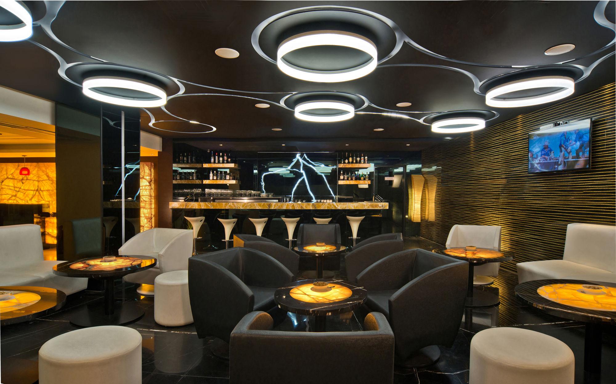Country Inn & Suites By Radisson, Bengaluru Hebbal Road Exteriör bild