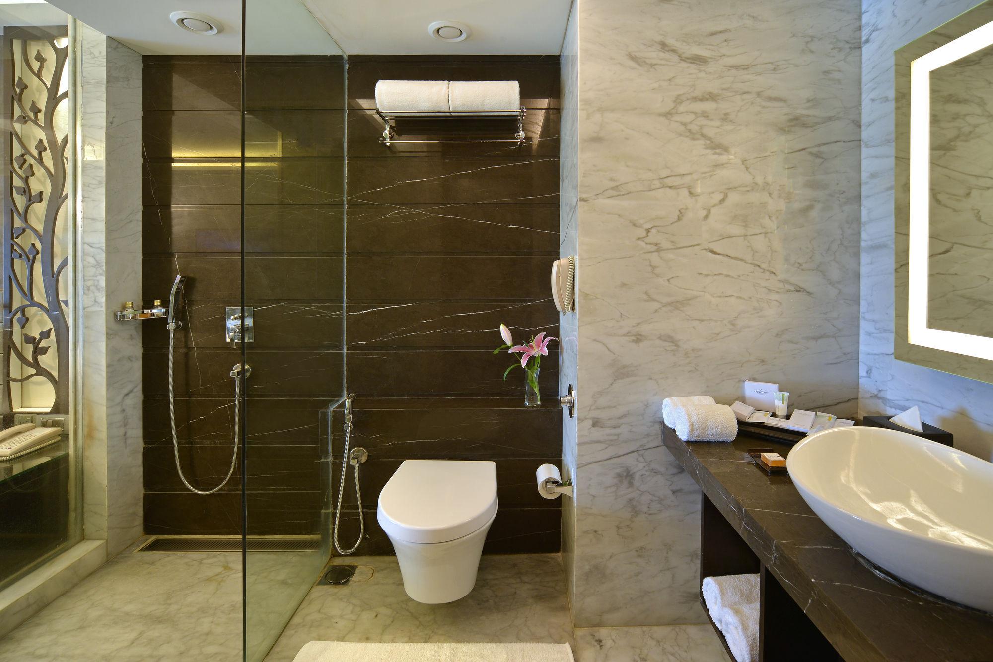 Country Inn & Suites By Radisson, Bengaluru Hebbal Road Exteriör bild